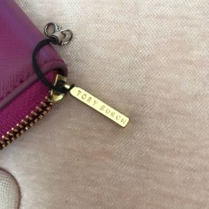 TORY BURCH MINI WALLET!